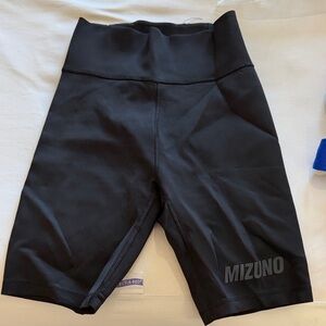 Mizuno Black Performance Shorts 8”